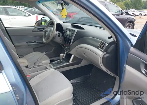 2011 Subaru Forester 2.5X Premium z USA, uszkodzony, nr VIN JF2SHADC3BH729918